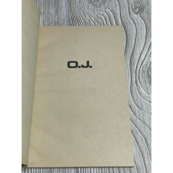 OJ SIMPSON by Bill Gutman 1974 Vintage Paperback Book Football NFL Buffalo Bills - Picture 4 of 8